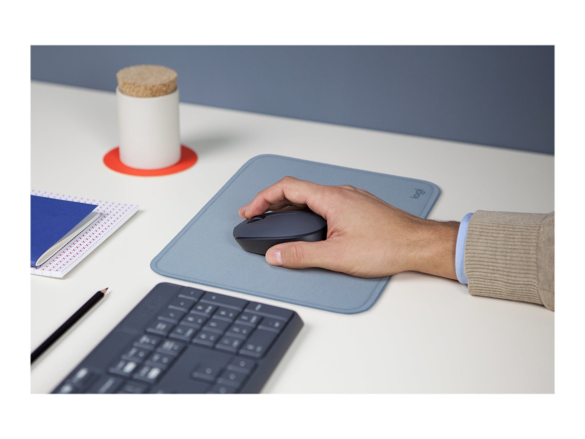 Logitech Studio Series - Alfombrilla de ratón - base de goma antideslizante, fácil deslizamiento, superficie resistente a salpicaduras - gris azulado-20