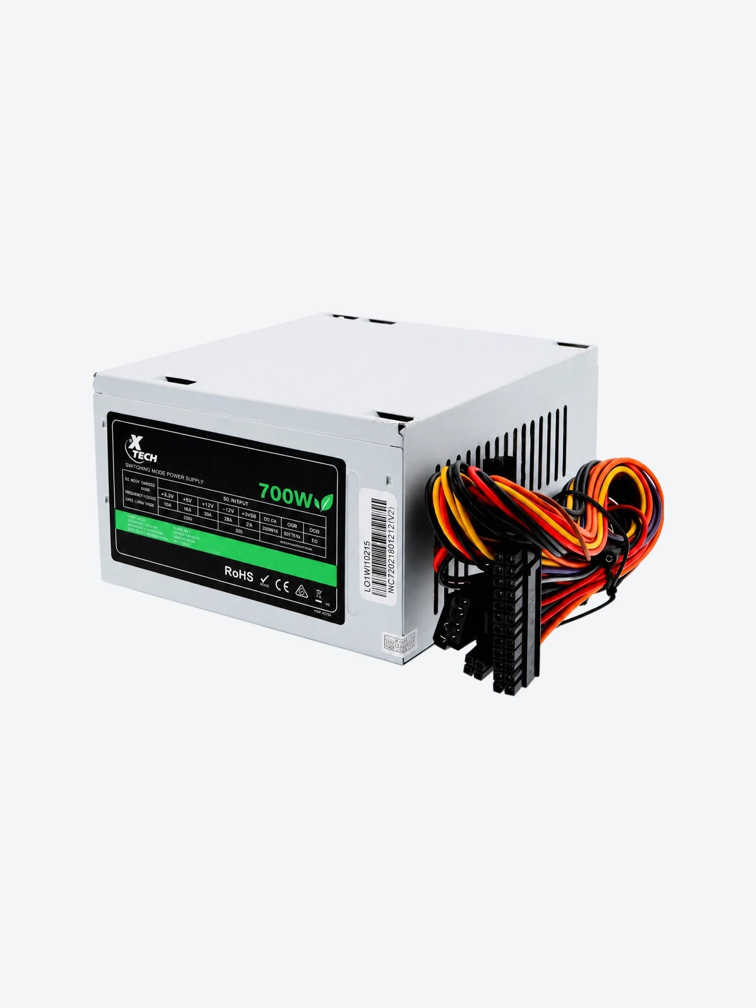 FUENTE DE PODER P4 700W (20+4 PIN) XTECH-1