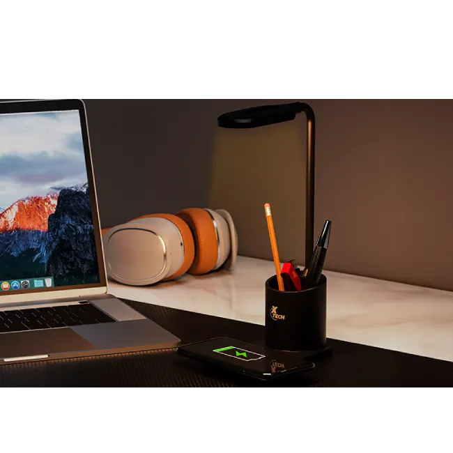 Xtech - Wireless charger pad - with LED Desk Lamp XTA-701-4