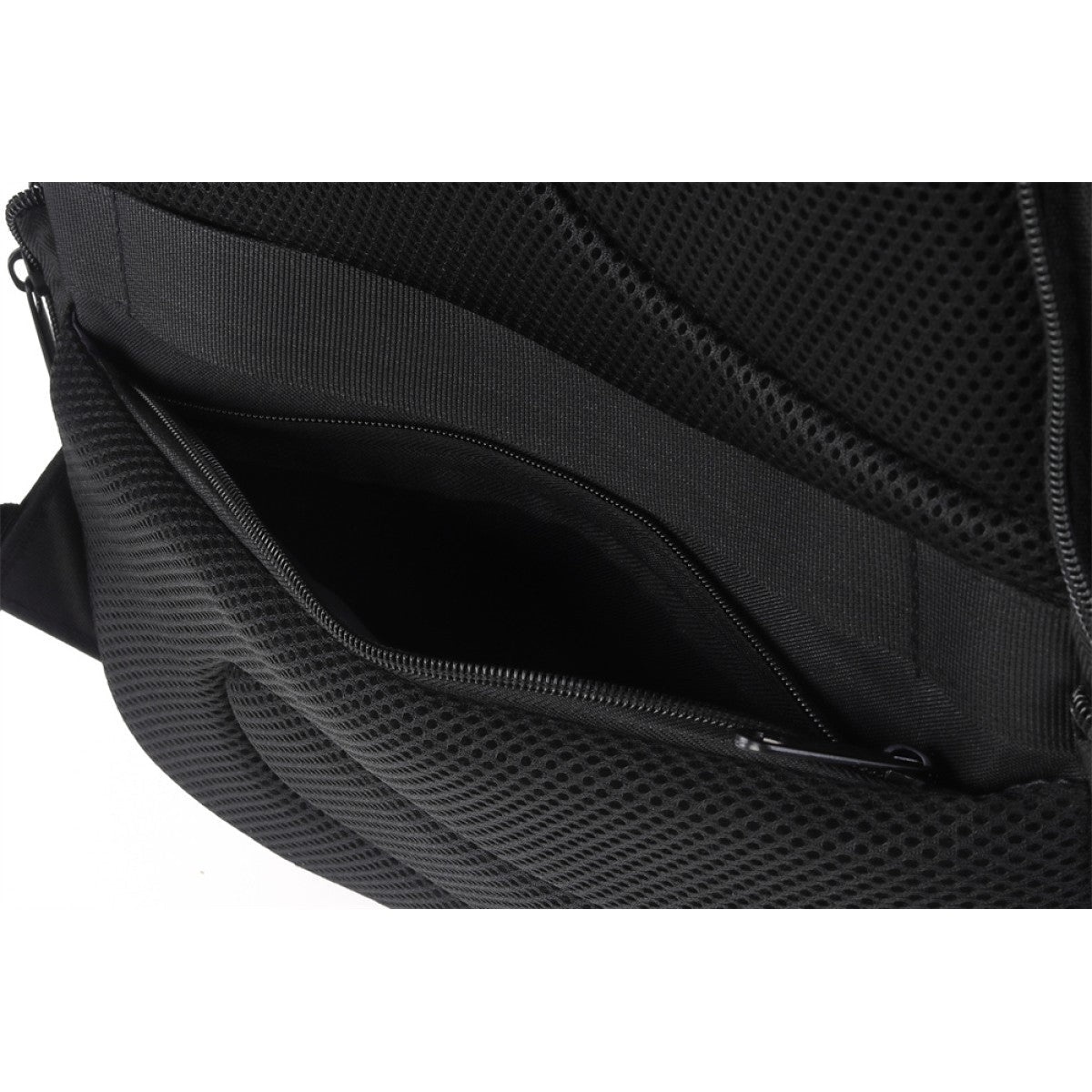 Mochila U2 Negro Verde-13