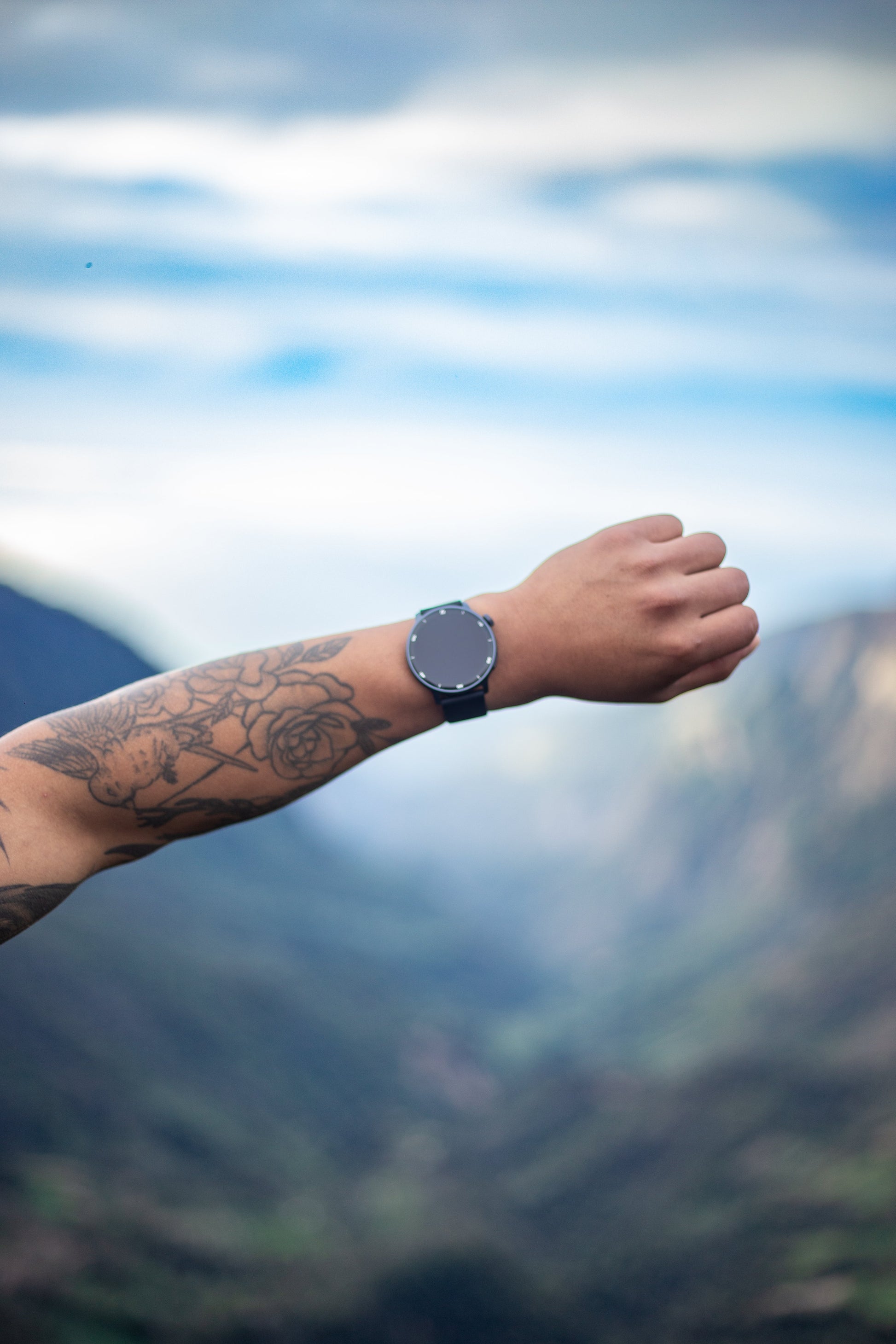 Reloj T8 + 3 Pulseras-5