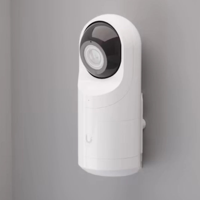 CAM UI IP 4MP MIC 10/100 OUT 4W-4